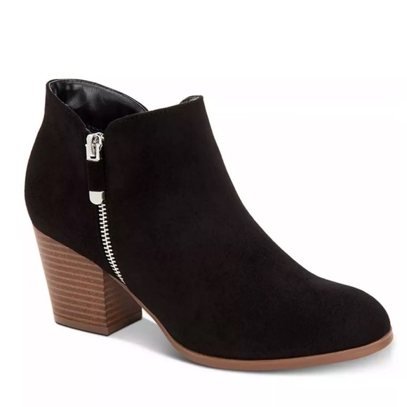 Style & Co Masrinaaf Women's Black Microsuede Ankle Booties - Picture 2 of 11